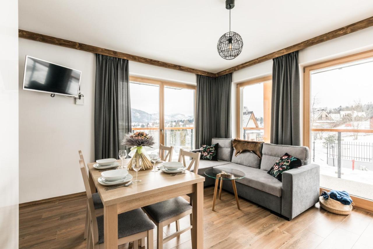 Aparthost Apartamenty Butorowy & Spa コシチェリスコ エクステリア 写真