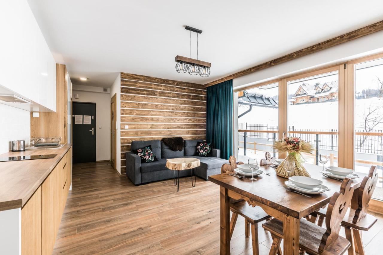 Aparthost Apartamenty Butorowy & Spa コシチェリスコ エクステリア 写真