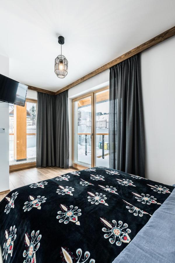 Aparthost Apartamenty Butorowy & Spa コシチェリスコ エクステリア 写真