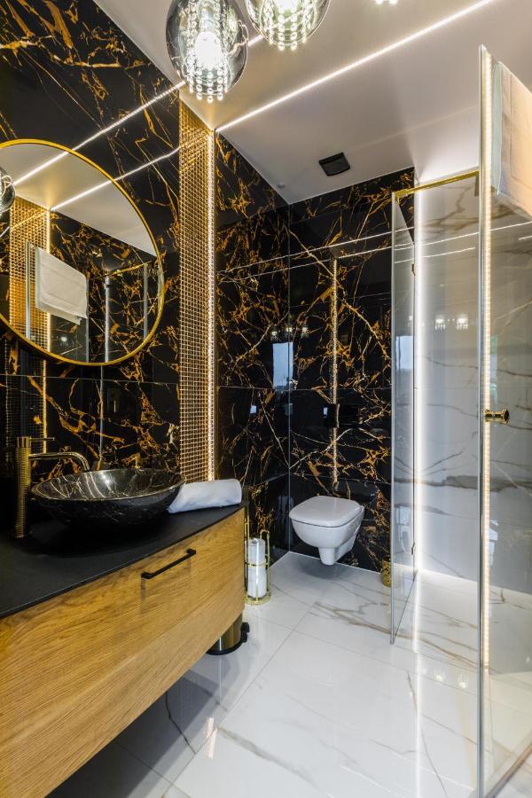 Aparthost Apartamenty Butorowy & Spa コシチェリスコ エクステリア 写真